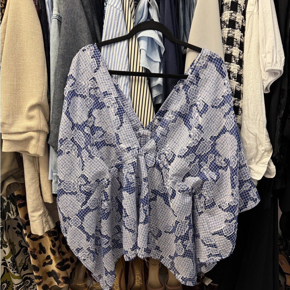 Anthropologie Blue and White Floral Blouse